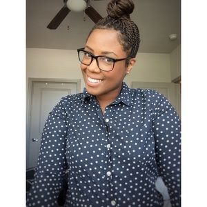 Meet your Posher, April